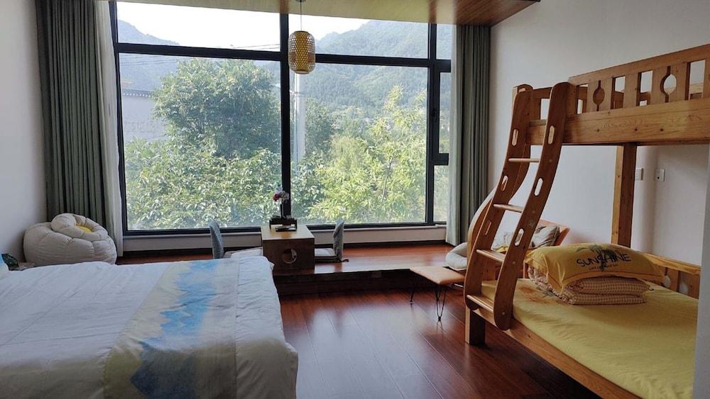Bai Shi yun jv homestay