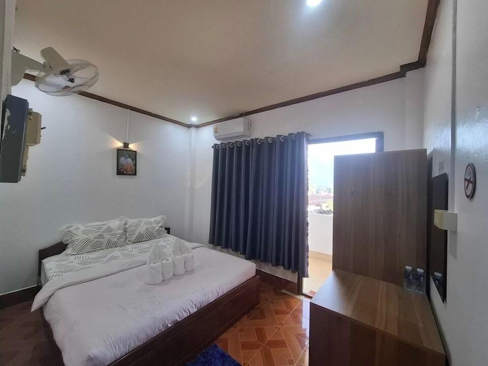 Vang Vieng SCK Hotel