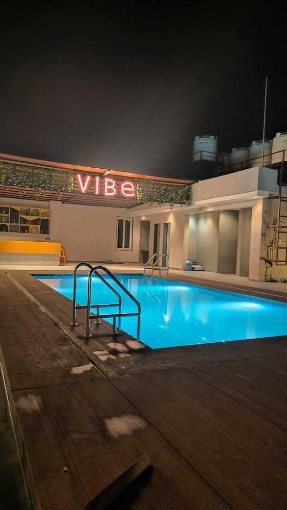 Coconut Lagoon Agro Resort