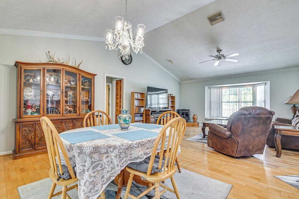 Golf Course Views! Home 10 Mi to Crystal River