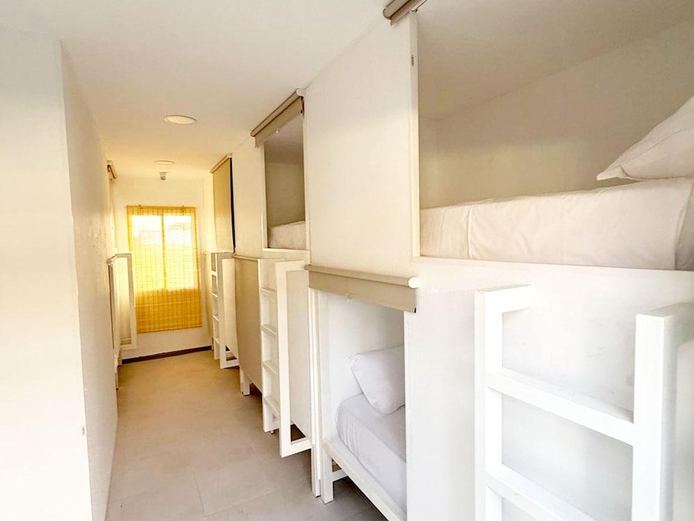 Nomada Hostel El Palmar de Vejer