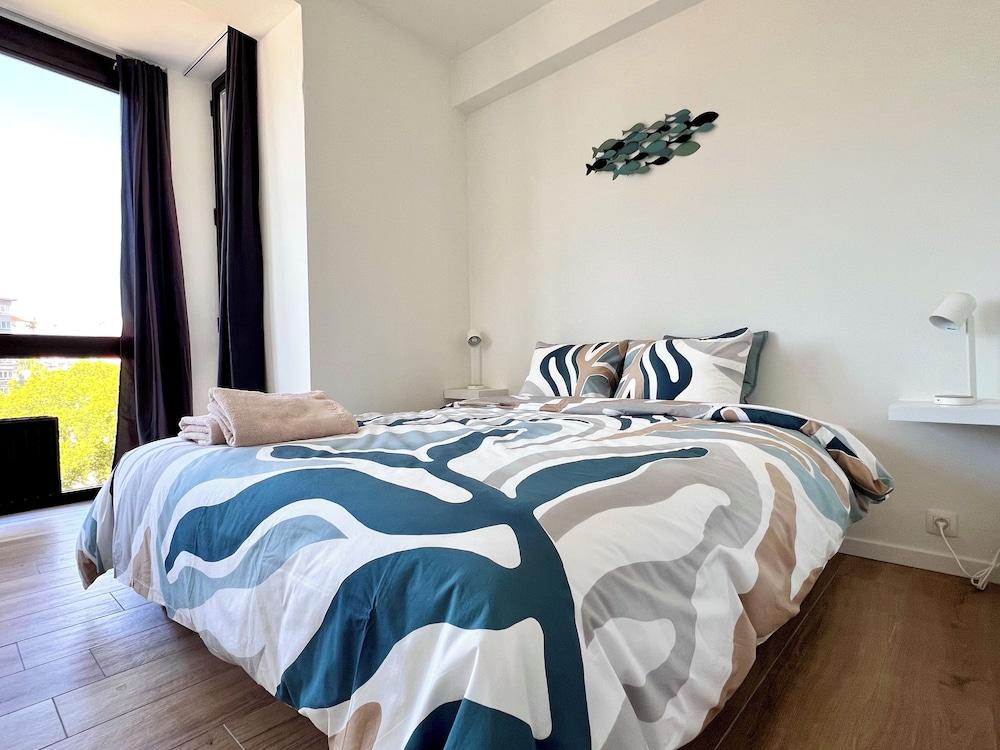 Cozy fully equipped center Liege for 4