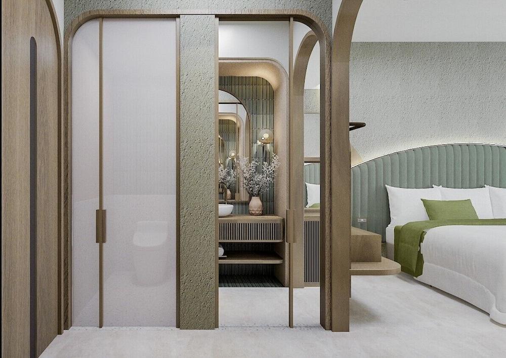 Hue Hotel Resort Siargao Managed by HII