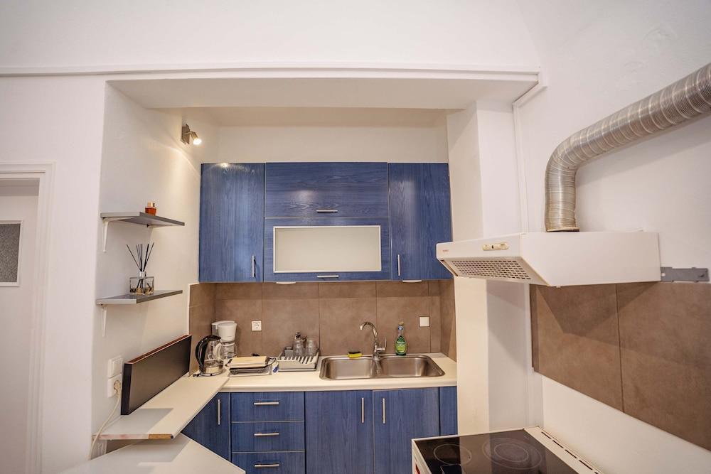 Kamari Open View - Santorini Family Escape