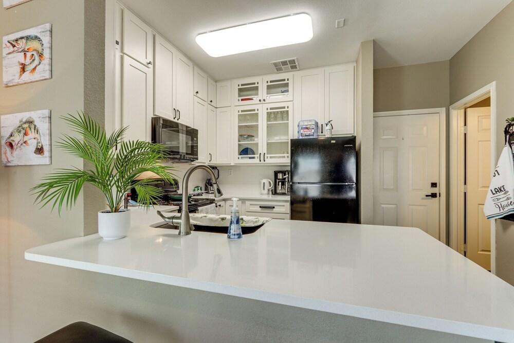 Poolside Bliss & Lake Fun: Monkey Island Retreat!