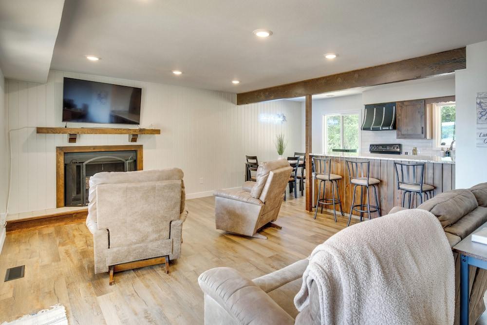 Fire Pit + Private Dock: Ozarks Family Escape!