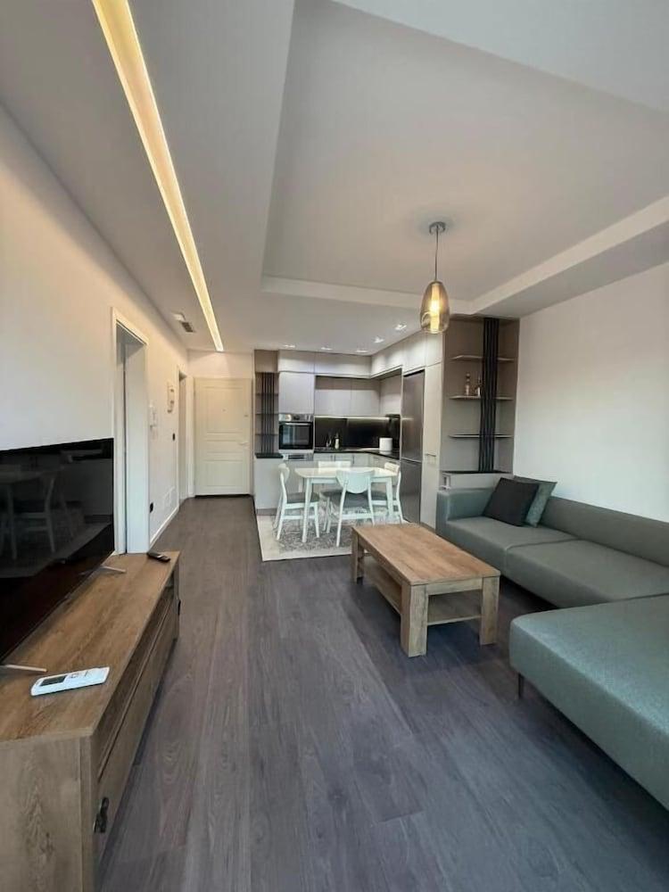 Shkodra Stylish Apartment