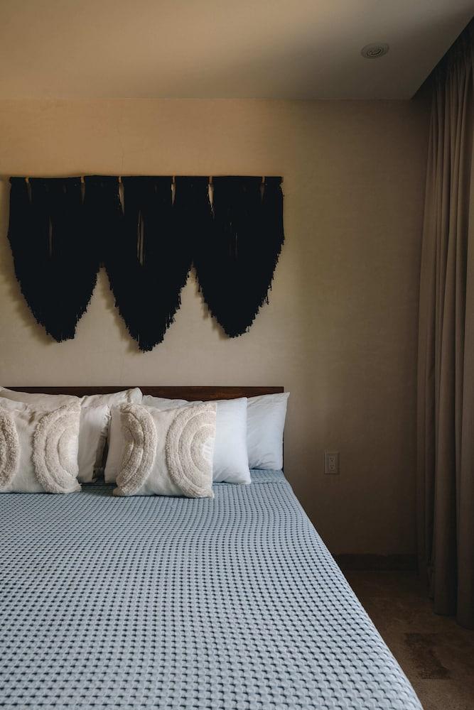 Antal by Beach Please Tulum