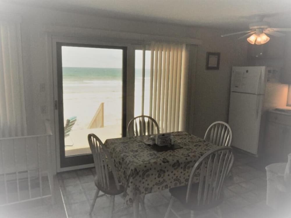 Sea Breeze - W007 in Wells