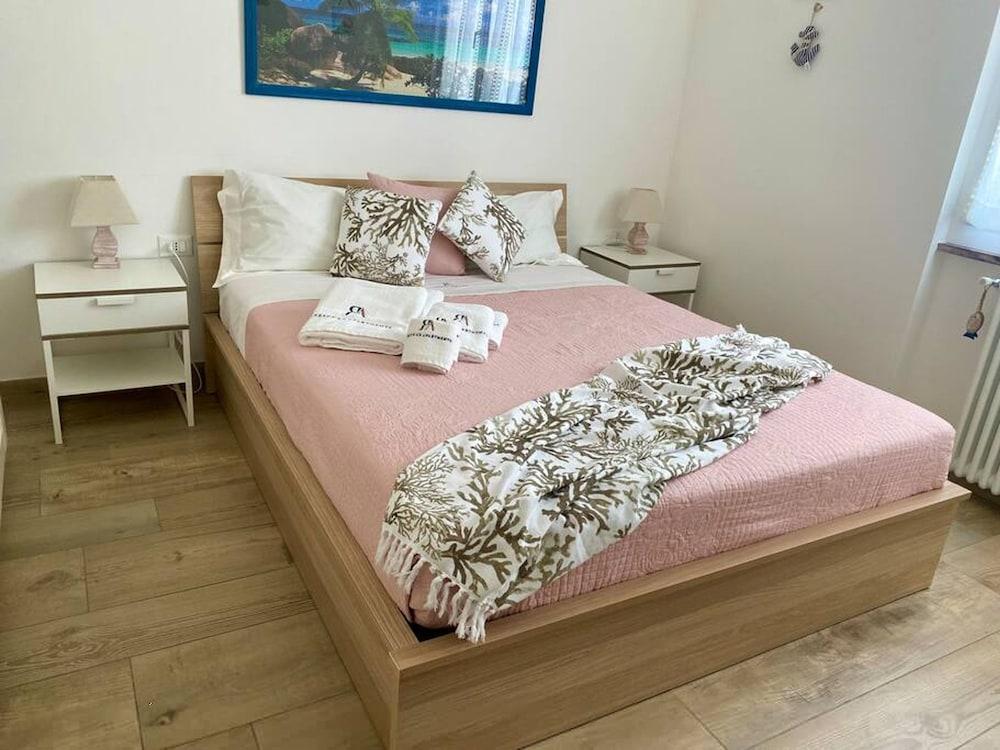 Rebecca s Portovenere Collection