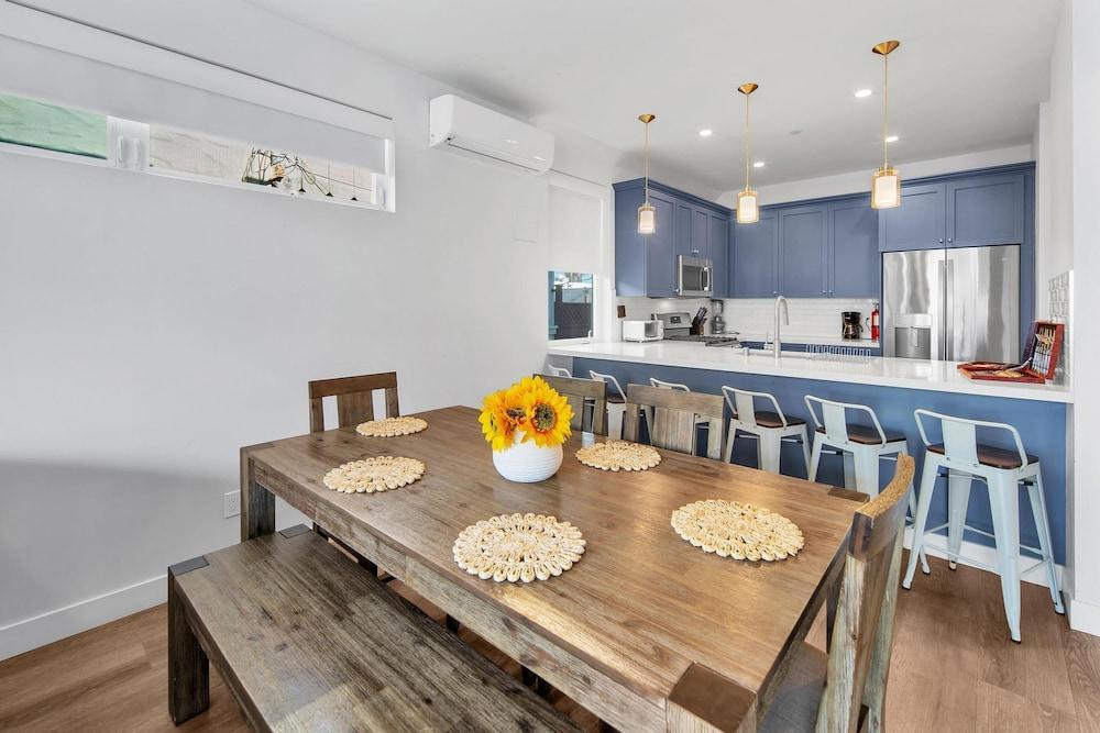 Island Paradise Deck - 2nd Floor Condo Sleeps 8