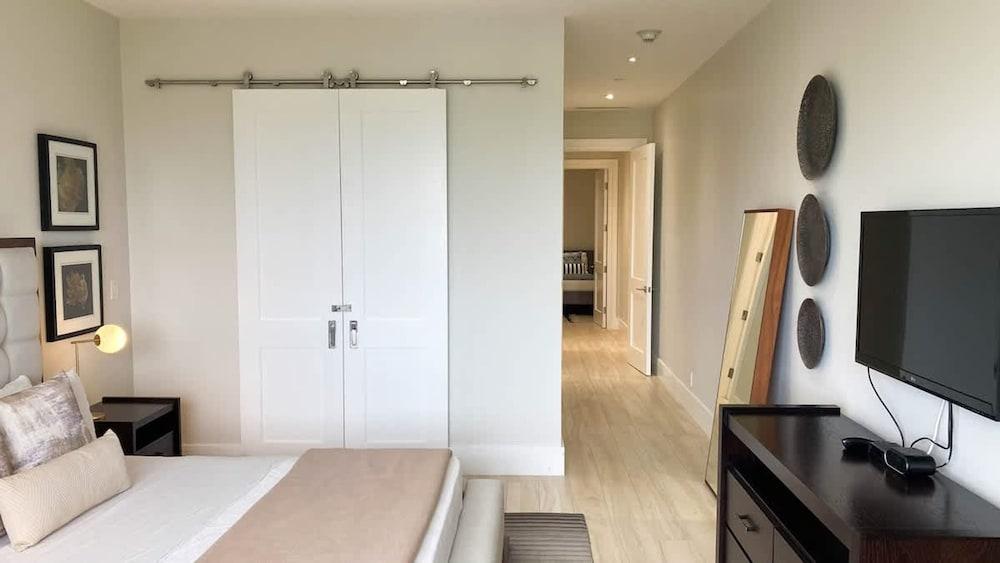 5th Floor Condo at ONE Cable Beach