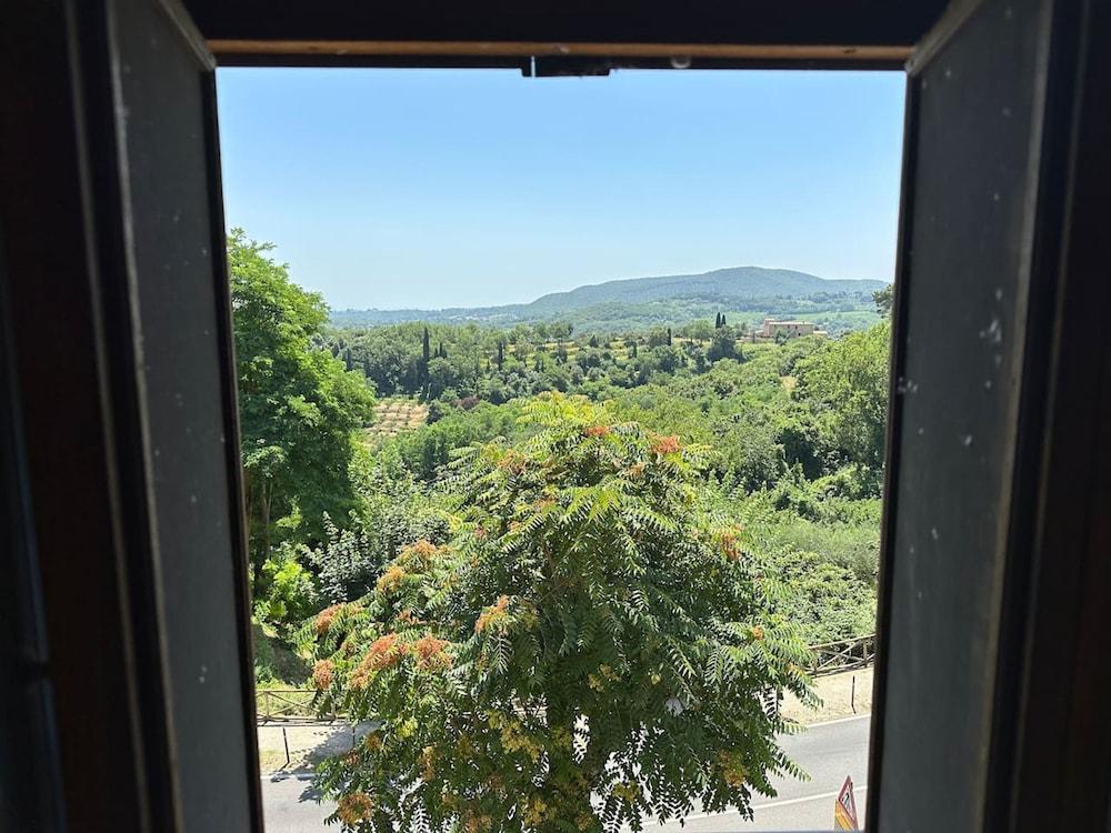 Tuscan Palace - Petit Apartment