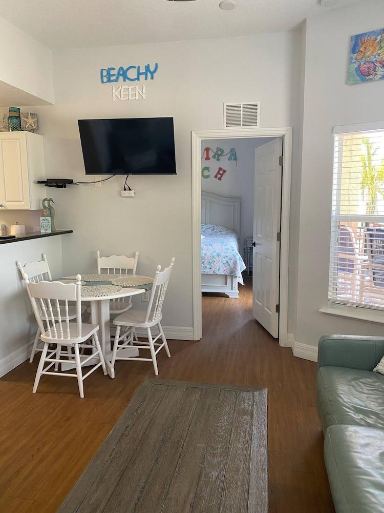 Beachy Keen-steps to the Beach