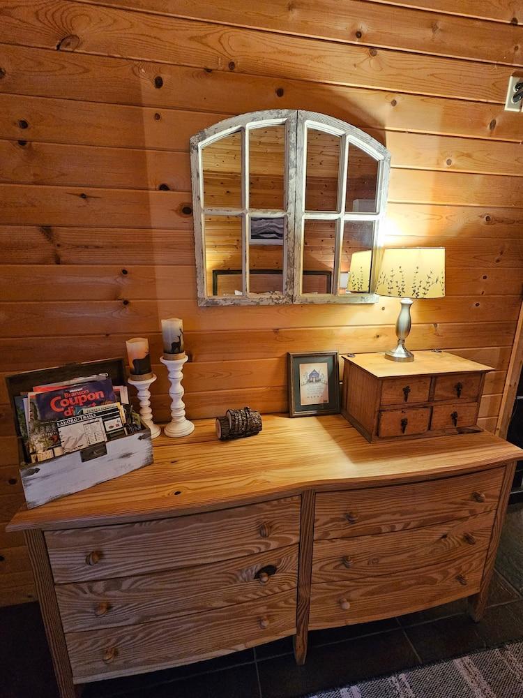 Honey Bear Haven Suite 3