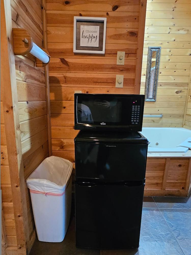 Honey Bear Haven Suite 5