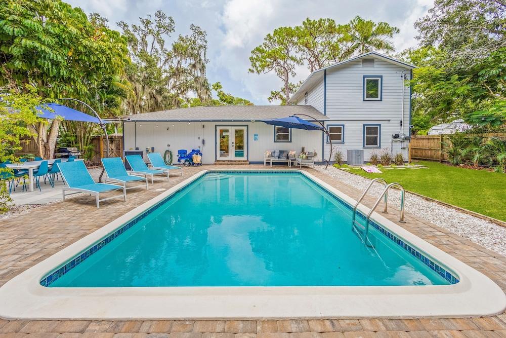 Heated Salt Pool Arcade 2 Kings Near AMI