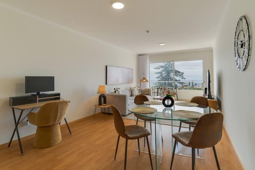 Sun Flower in Cani o