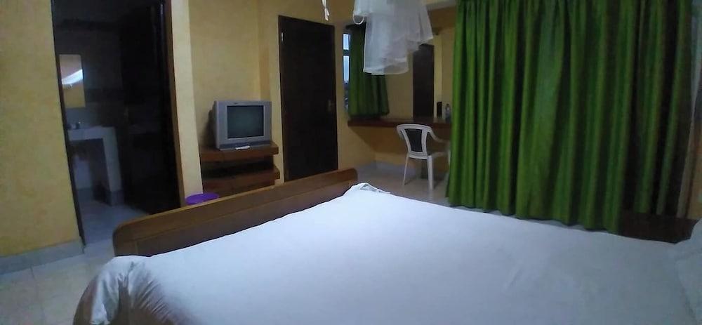 Chambai Springs Hotel