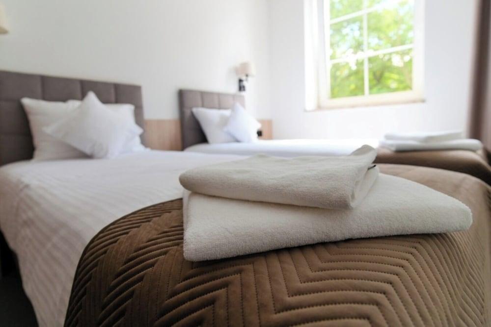 Dom Nazaret - Close to Airport 24h