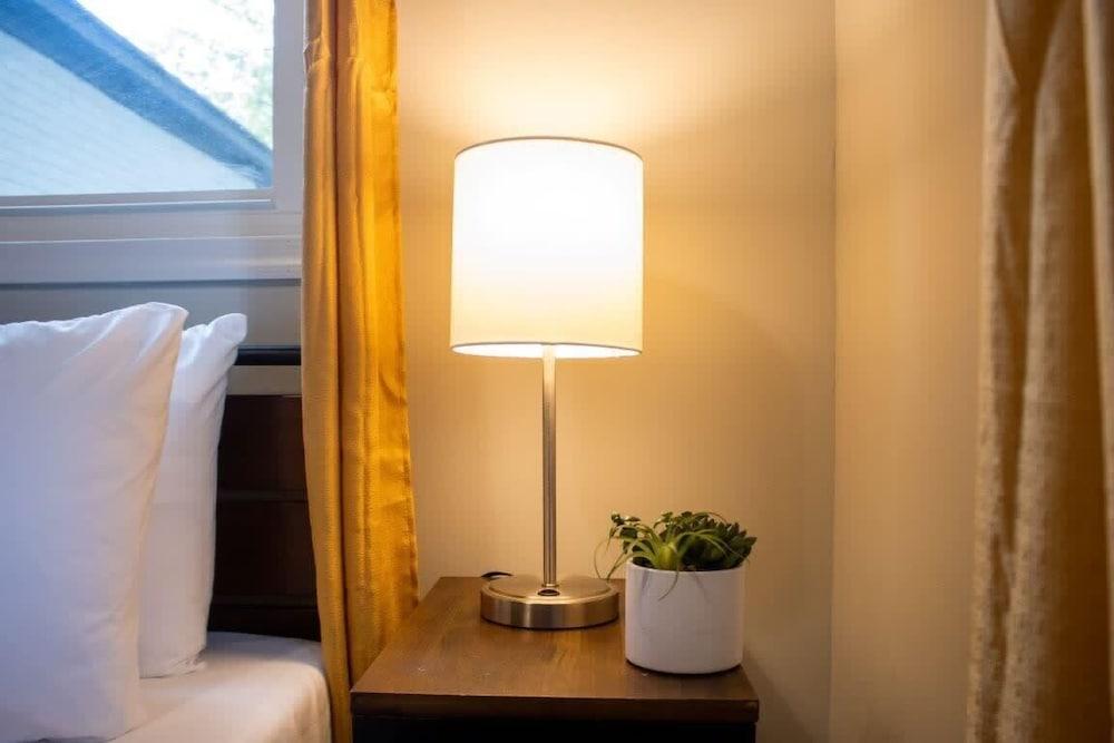 Oak Glen Huntsville Rambler Retreat