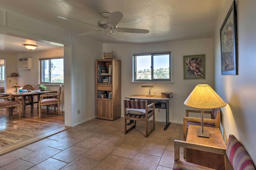 Walk to Watson Lake: Private Prescott Home!