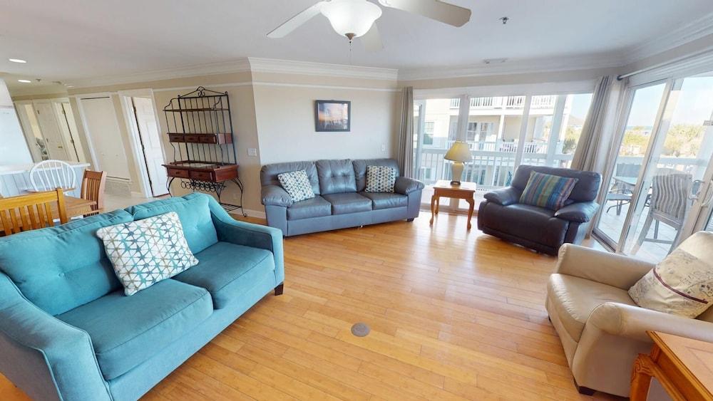 Pelican Point by Tybee Vacation Rentals