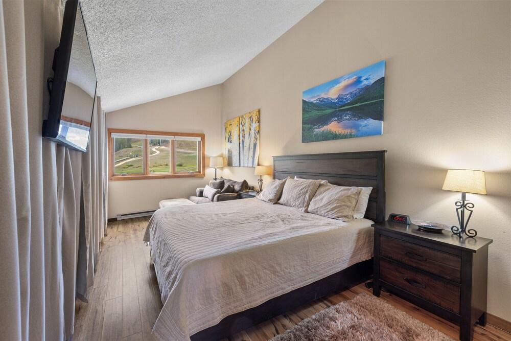 Fp300 Foxpine Inn 2 Bedroom Condo