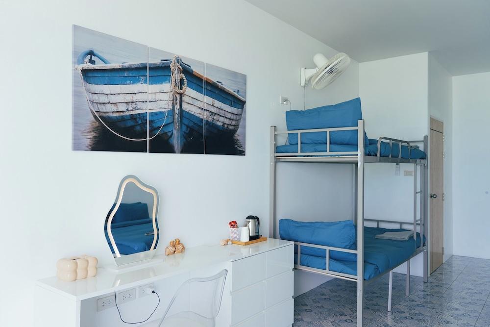 Phaladise Beach Villa at Phala Beach, Ban Chang