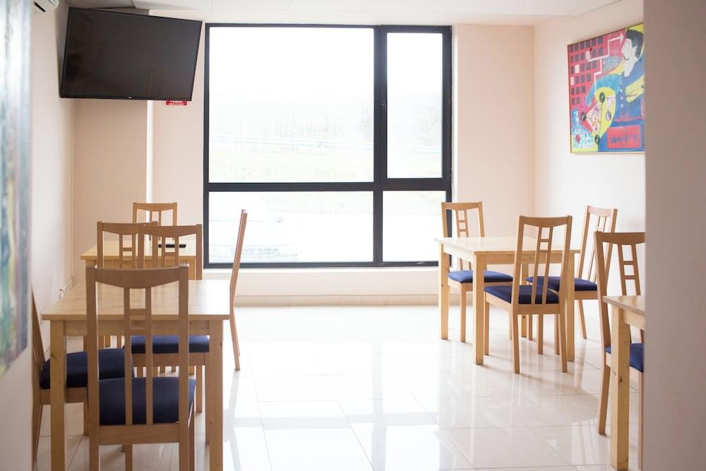 HOTEL PUERTA DE SANTILLANA