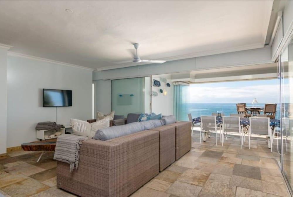 3 Bedroom Beachfront Apartment