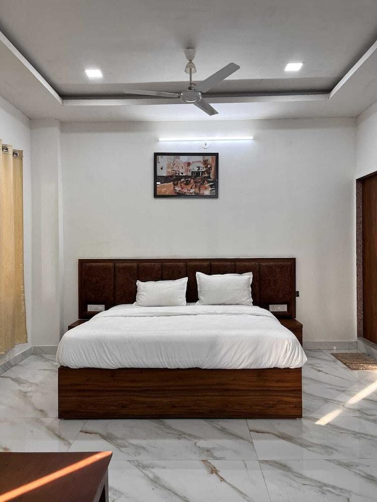 Hotel Raj Villas Palace - Jodhpur