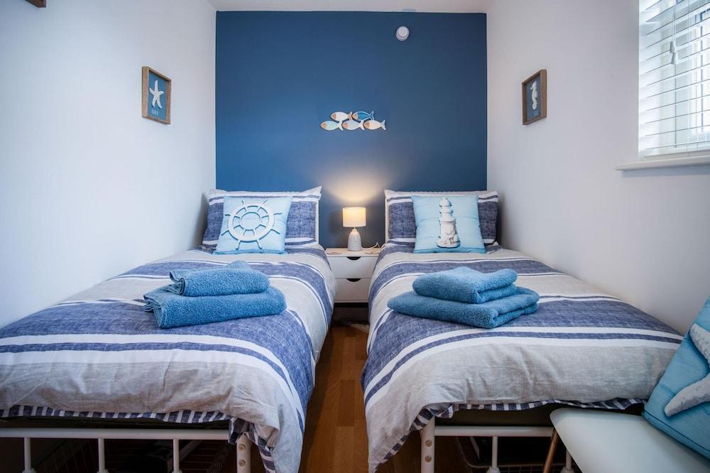 Windleshore - 2 Bedroom Apartment - Tenby