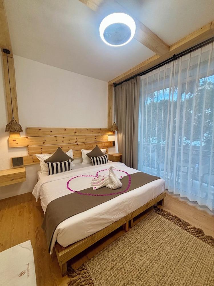 Water Cloud Mathiveri