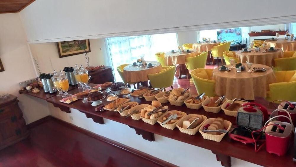 Village Por do Sol by Concavus