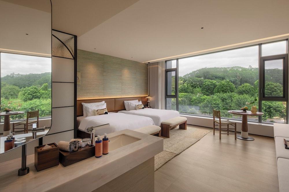 Country Retreats-Guangzhou Bella vita manor