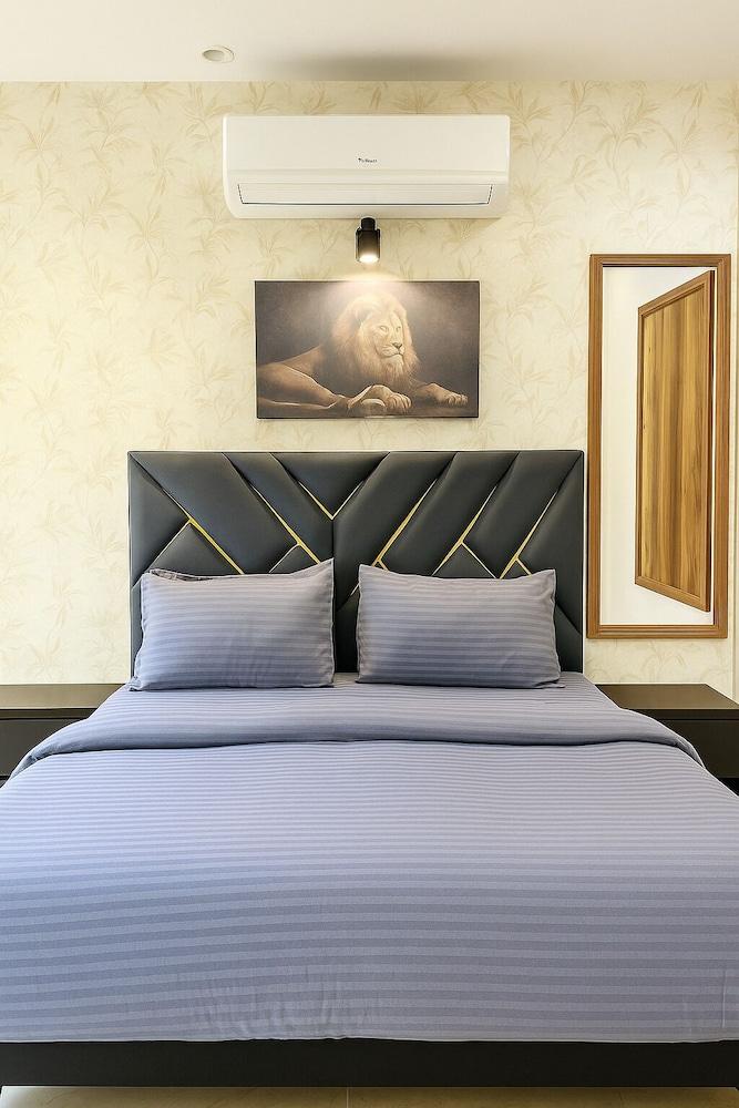 Let'stay- IT City Mohali