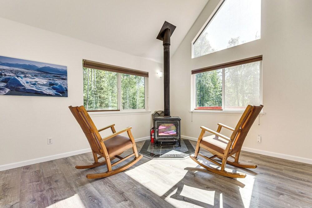 Spacious & Scenic Wasilla Getaway Near Adventures