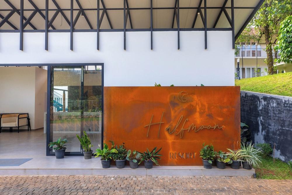 Half Moon Resort Vythiri by Z Vacations