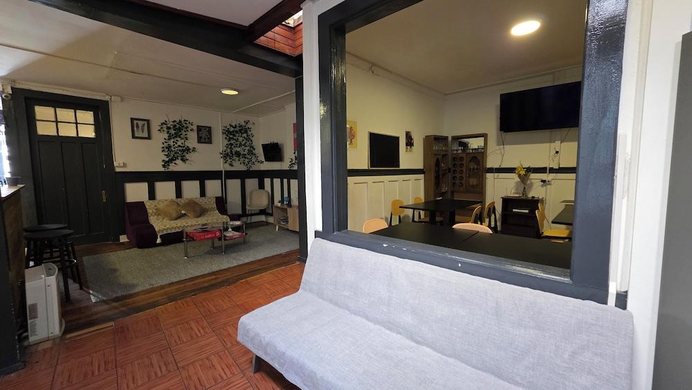 Oceana Suites Chile Hostel