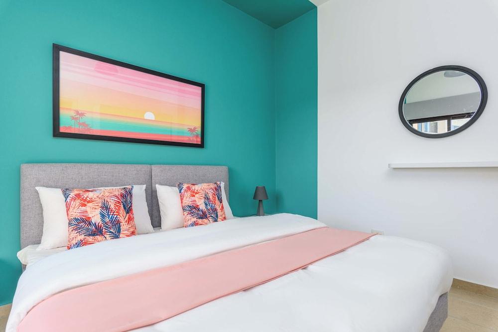 Polka 2BR Apartment in Batroun