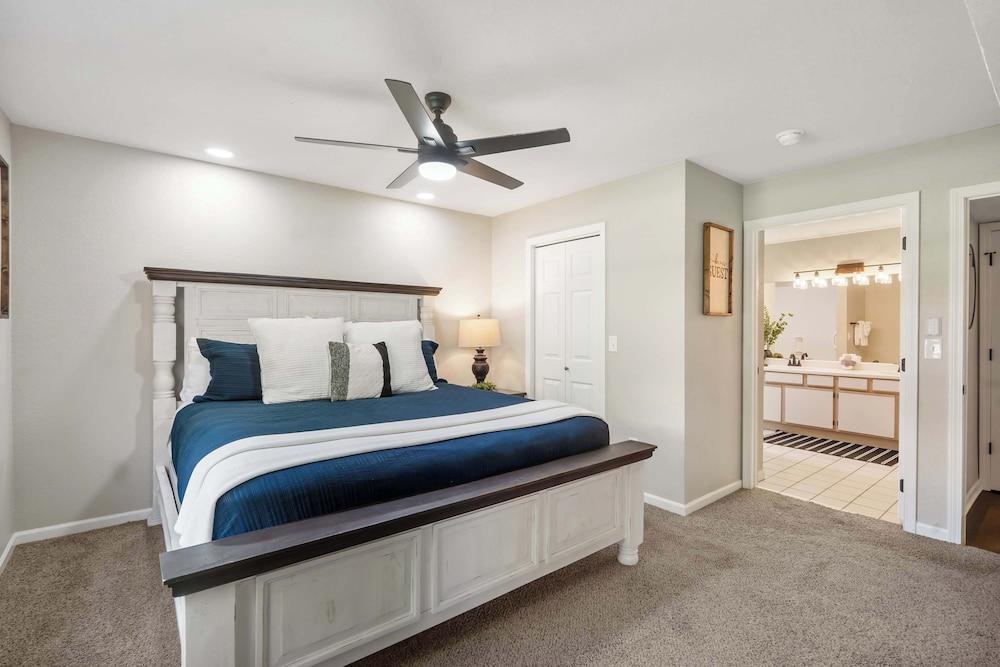 Coffman Escape Stay for 6