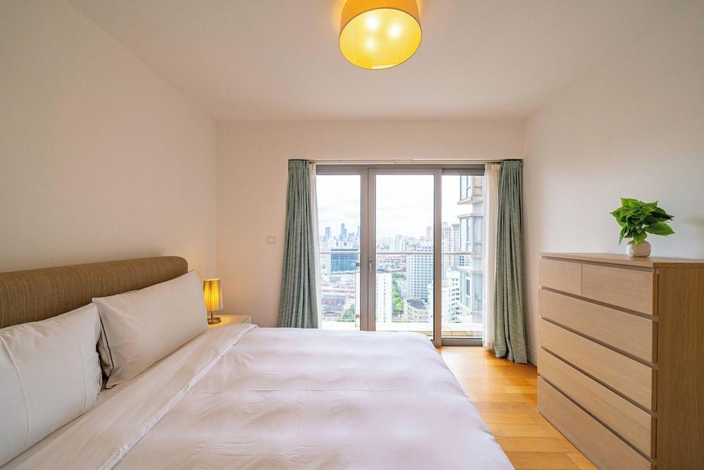 Tyms  3BR 2BA Apt Near Metro