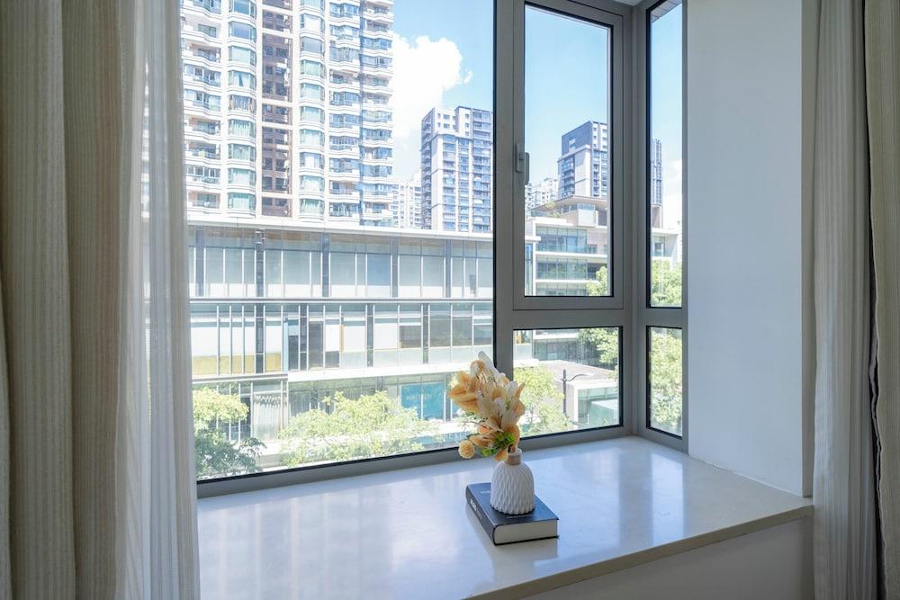 Tyms Stylish 3BR 2BA Apt Xujiahui Metro