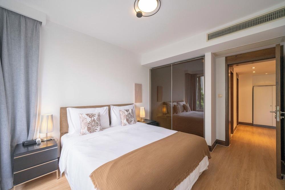 Tyms Stylish 1BR 1BA Apt Yongxin Century