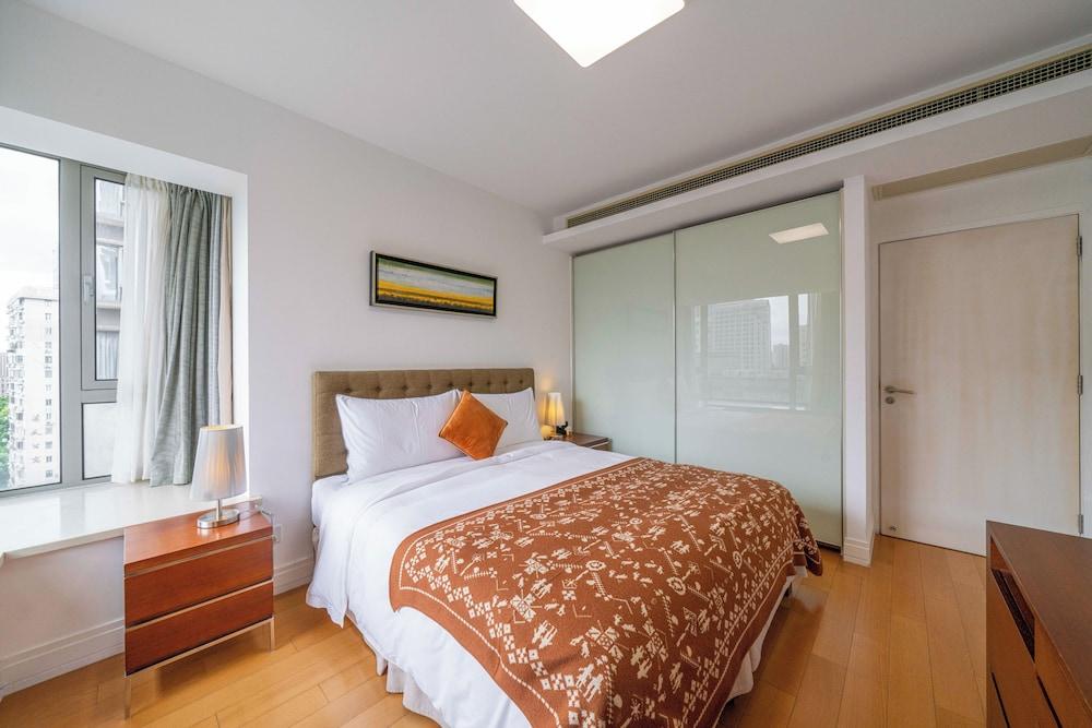 Tyms Modern 2BR 1BA Suite Xujiahui Malls