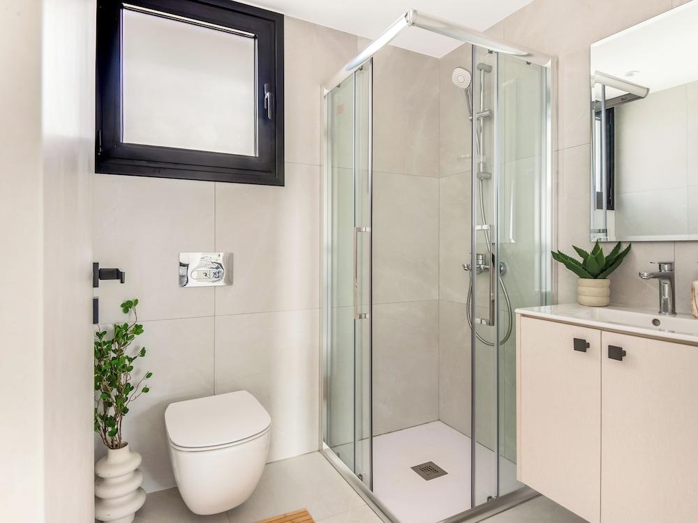 Sanders Limassol Park - Nice 1 bdr apt With Balcony