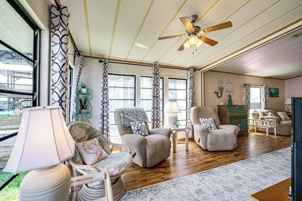 Angler's Paradise! Homosassa River Retreat w/ Dock