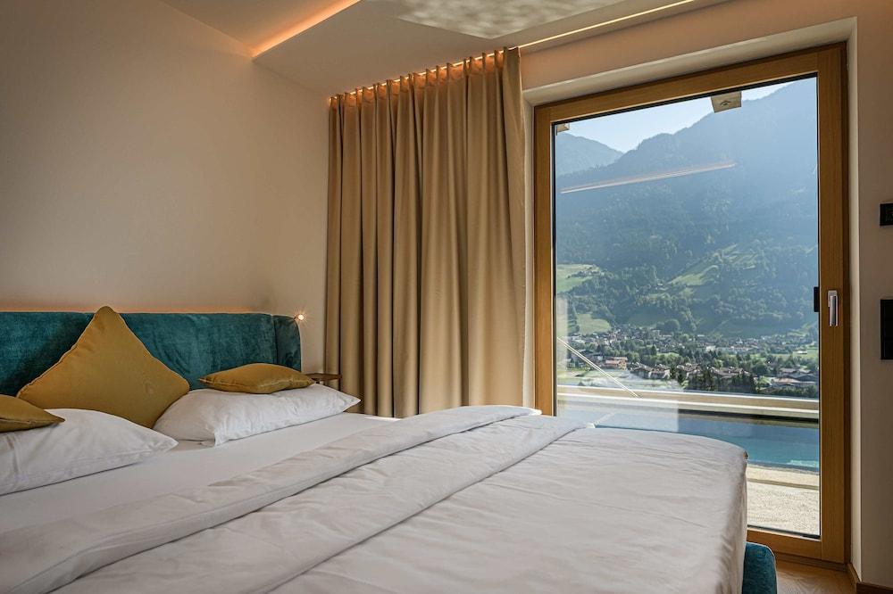 Apartments VIU by we rent