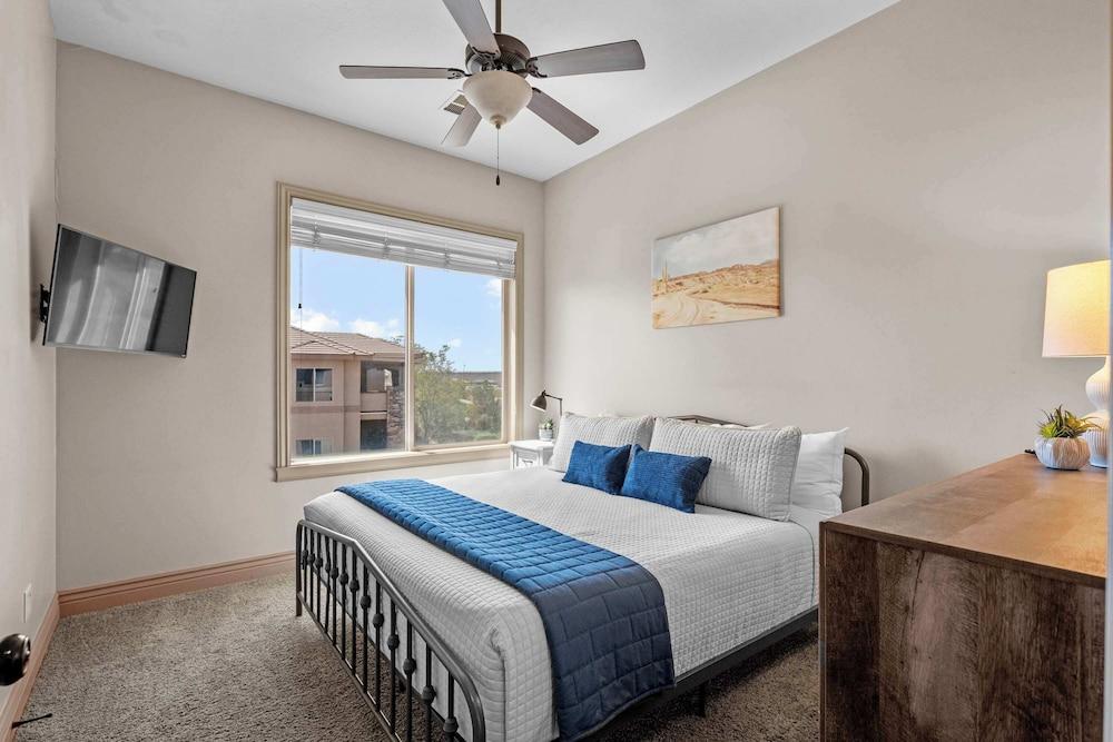 The Overlook at Coral Springs